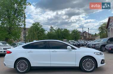 Седан Ford Mondeo 2019 в 