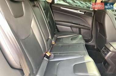 Седан Ford Mondeo 2019 в 