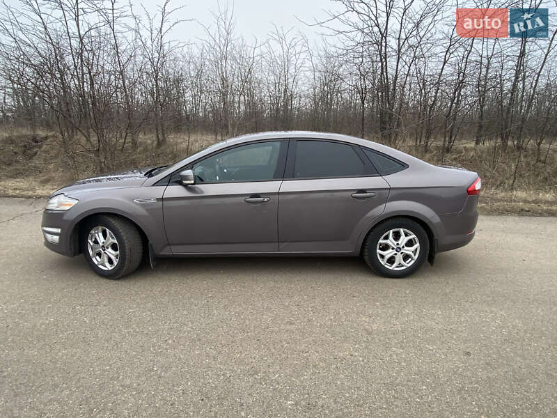 Седан Ford Mondeo 2012 в Березівці