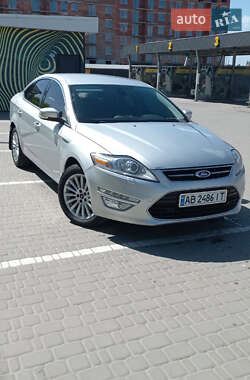 Седан Ford Mondeo 2012 в Ирпене