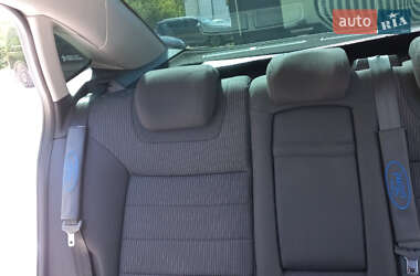 Седан Ford Mondeo 2012 в 