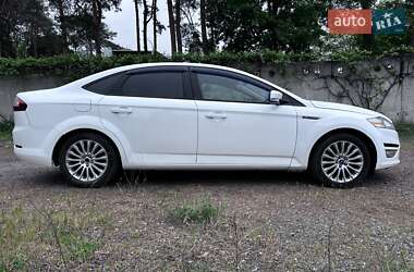 Седан Ford Mondeo 2011 в Киеве