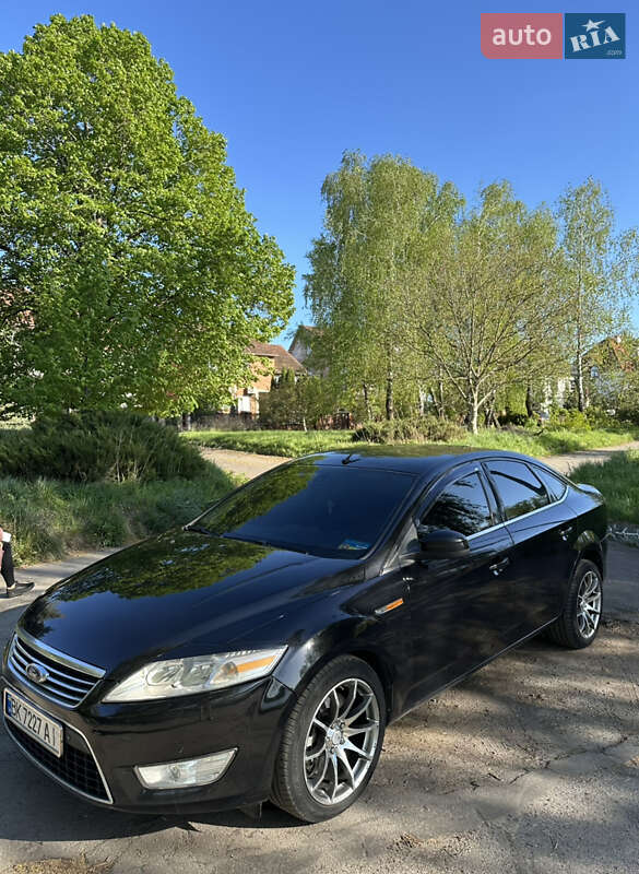 Седан Ford Mondeo 2007 в Рівному