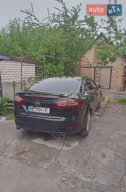 Седан Ford Mondeo 2012 в 