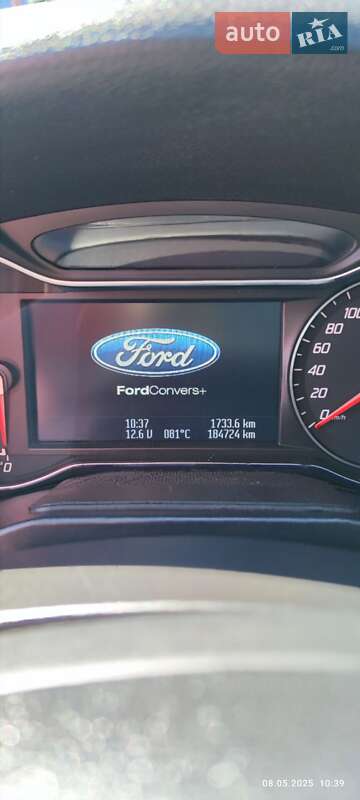 Седан Ford Mondeo 2012 в Богуславе