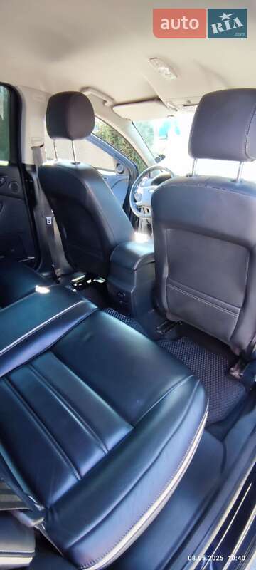 Седан Ford Mondeo 2012 в Богуславе