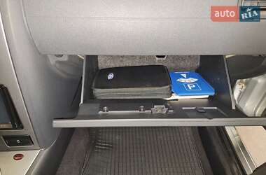 Лифтбек Ford Mondeo 2001 в 