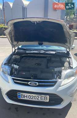Лифтбек Ford Mondeo 2013 в 