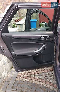 Универсал Ford Mondeo 2012 в 