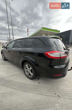 Універсал Ford Mondeo 2010 в 
