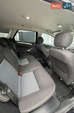 Універсал Ford Mondeo 2010 в 