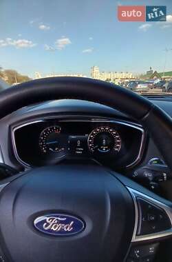 Ford Mondeo 2016