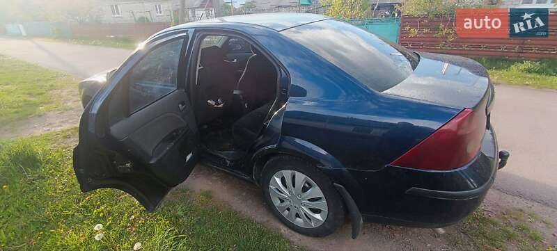 Седан Ford Mondeo 2002 в Коростене фото 2 Седан Ford Mondeo 2002 в Коростене