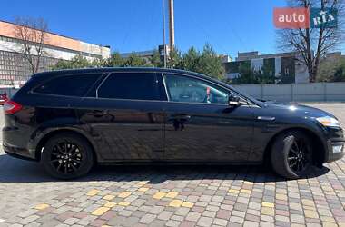 Універсал Ford Mondeo 2013 в 