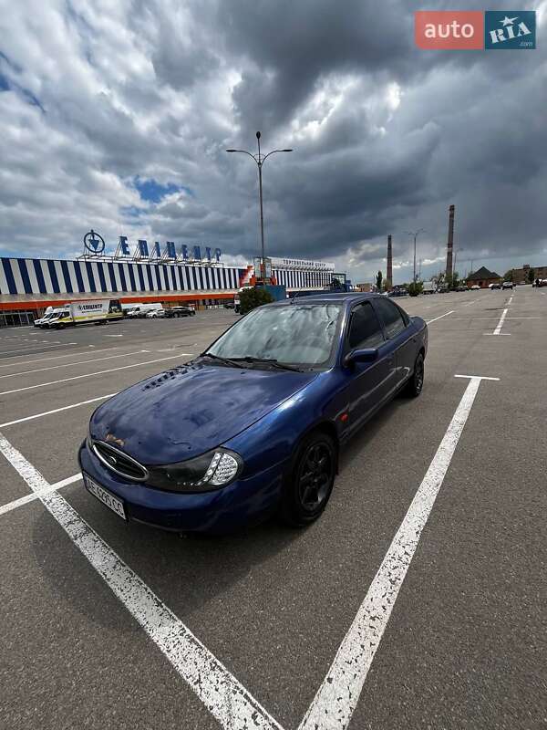 Седан Ford Mondeo 2000 в Кривом Роге