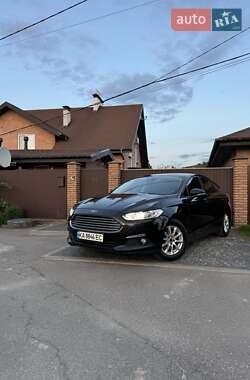 Седан Ford Mondeo 2017 в 