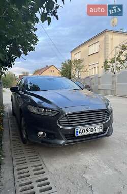 Лифтбек Ford Mondeo 2015 в 
