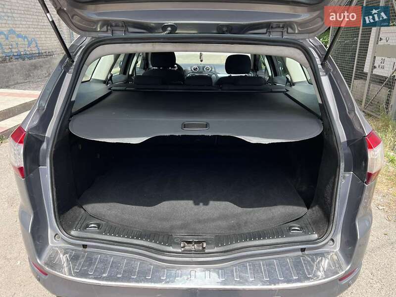 Универсал Ford Mondeo 2011 в Городище