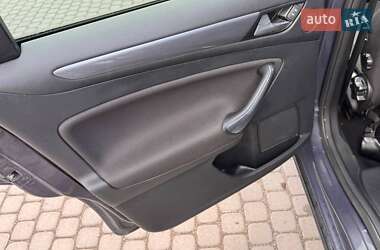 Ліфтбек Ford Mondeo 2013 в 