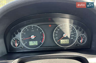 Седан Ford Mondeo 2004 в 