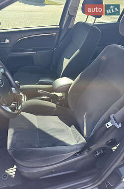 Седан Ford Mondeo 2004 в 