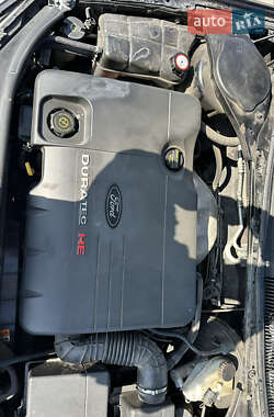 Седан Ford Mondeo 2004 в 