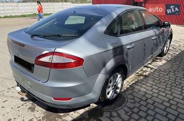 Ліфтбек Ford Mondeo 2010 в 