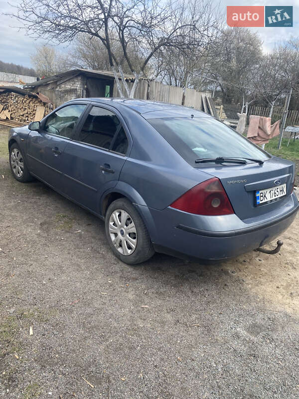 Седан Ford Mondeo 2001 в 