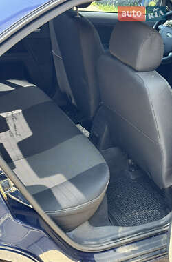 Седан Ford Mondeo 2003 в 