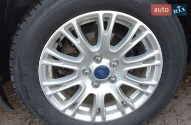Универсал Ford Mondeo 2005 в 