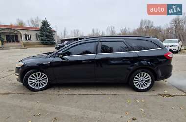 Универсал Ford Mondeo 2013 в 