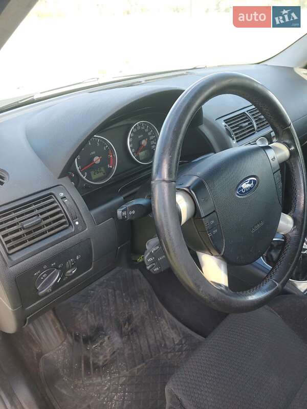 Седан Ford Mondeo 2002 в Золотоноші
