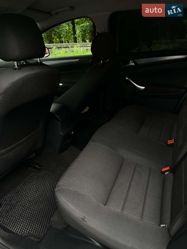Універсал Ford Mondeo 2013 в Рівному
