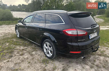 Универсал Ford Mondeo 2012 в 