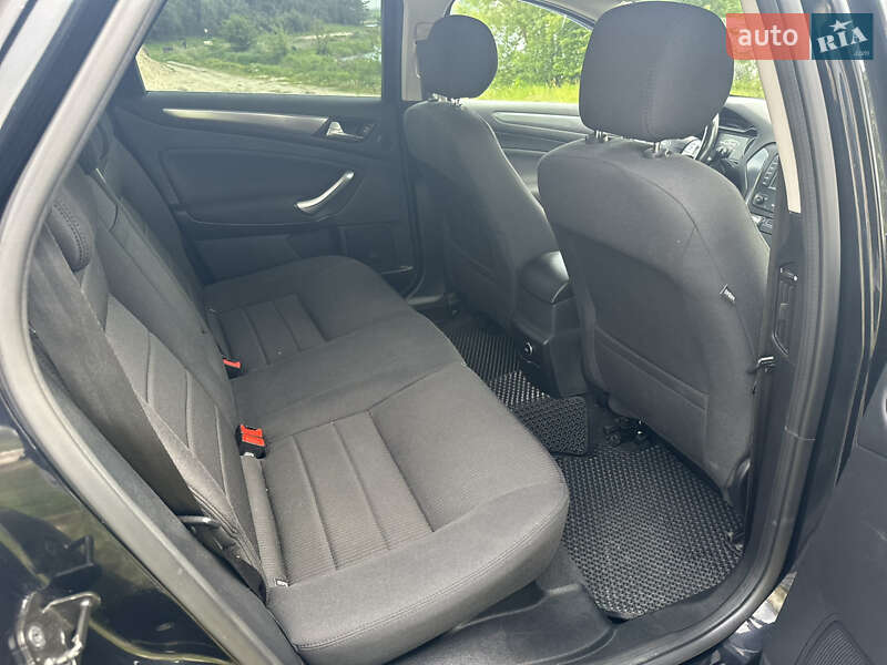 Универсал Ford Mondeo 2012 в Радивилове фото 21 Универсал Ford Mondeo 2012 в Радивилове