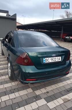 Седан Ford Mondeo 2002 в 