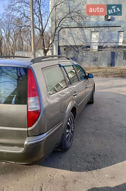 Универсал Ford Mondeo 2001 в 