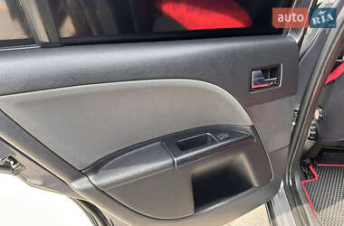 Ліфтбек Ford Mondeo 2006 в 