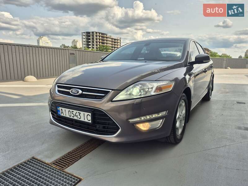 Седан Ford Mondeo 2011 в Киеве