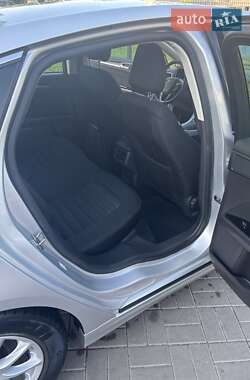 Лифтбек Ford Mondeo 2018 в 