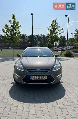 Седан Ford Mondeo 2011 в Буче