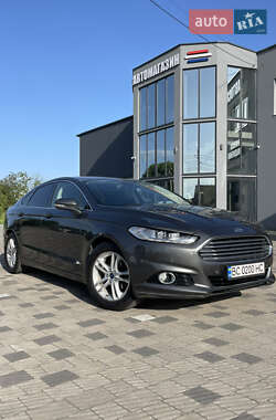 Ford Mondeo 2015