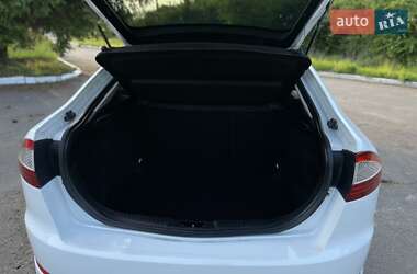 Лифтбек Ford Mondeo 2009 в 