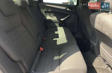 Седан Ford Mondeo 2011 в 