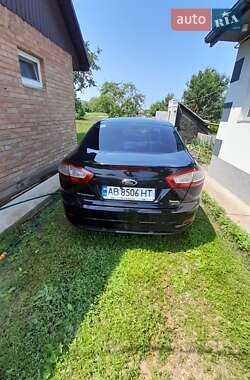 Седан Ford Mondeo 2011 в 