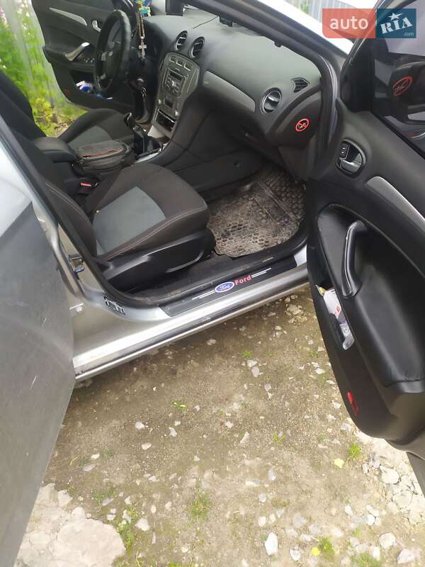 Ford Mondeo 2010