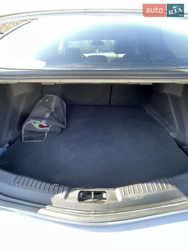 Седан Ford Mondeo 2010 в Чернівцях