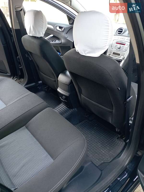 Лифтбек Ford Mondeo 2009 в Ивано-Франковске