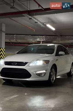 Ford Mondeo 2013 Ford Mondeo 2013