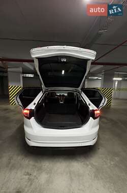 Лифтбек Ford Mondeo 2013 в 